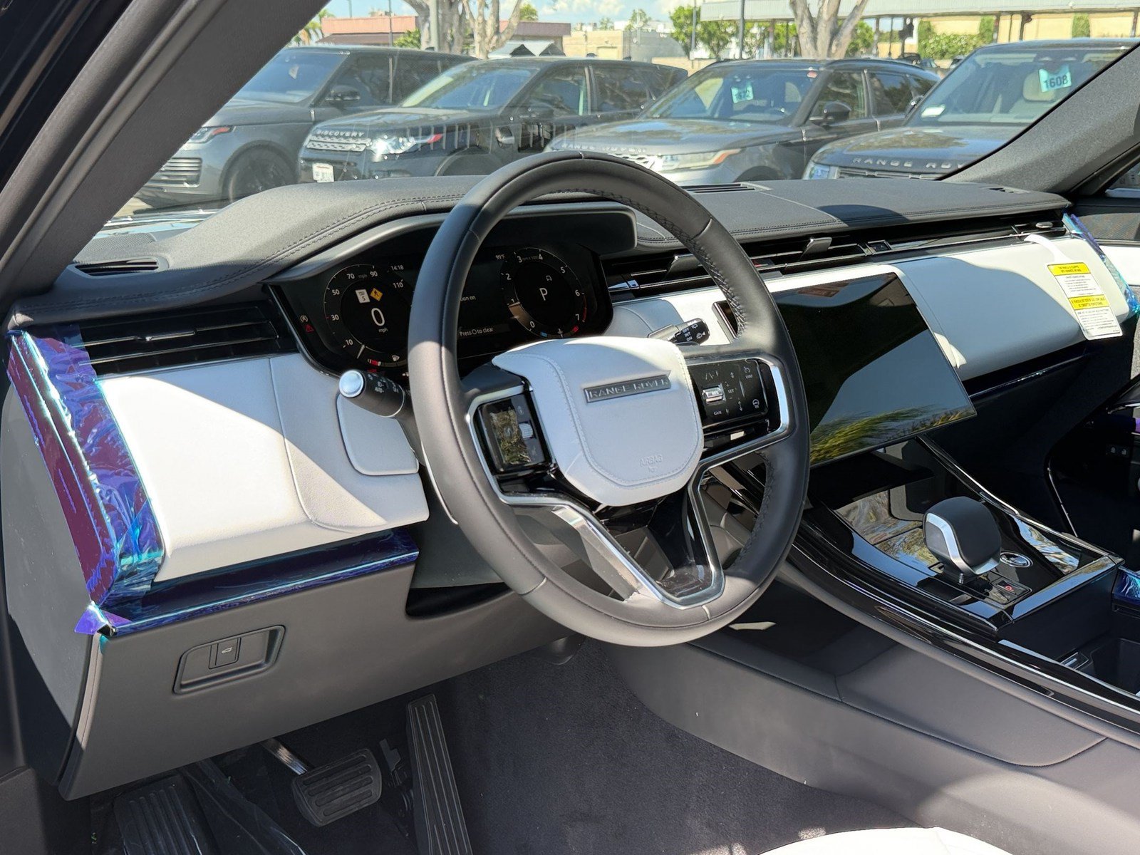 New 2027 Land Rover Range Rover Sport SE AWD/4WD image 4