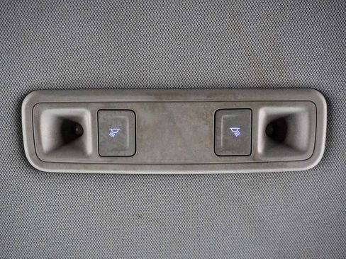 Used 2020 GMC Yukon XL Denali image 23