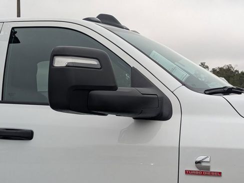 New 2026 RAM 5500 Tradesman AWD/4WD image 12