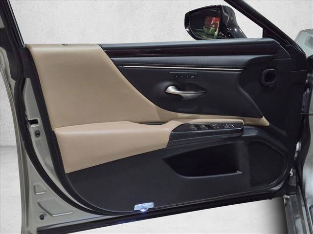 Used 2021 Lexus ES 350 w/ Premium Package FWD image 11