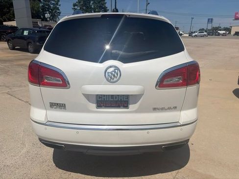 Used 2017 Buick Enclave Premium w/ Trailering Package FWD image 7