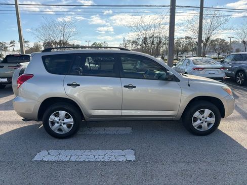 Used 2008 Toyota RAV4 2WD image 9
