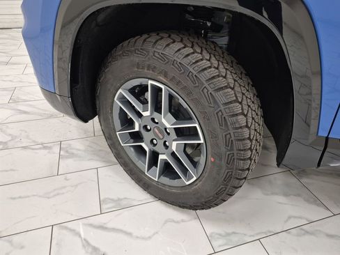 New 2026 GMC Terrain AT4 w/ Technology Package II image 34