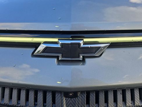 New 2026 Chevrolet Equinox EV RS image 32