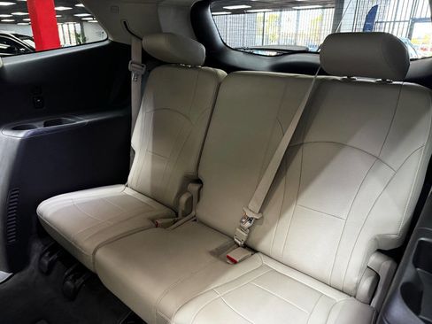 Used 2019 Buick Enclave Essence image 46