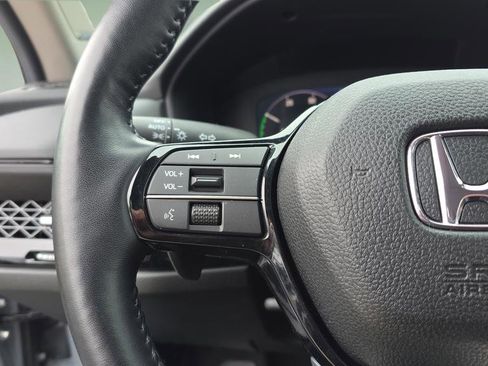 Used 2025 Honda Accord Touring image 14