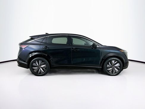 Used 2024 Nissan Ariya FWD image 10