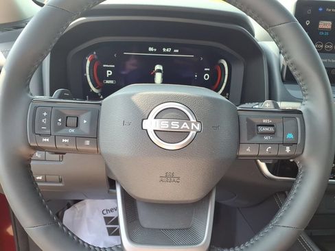 Used 2026 Nissan Rogue Platinum w/ Platinum Premium Package AWD/4WD image 7