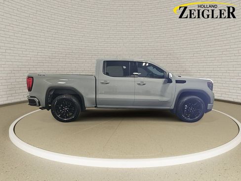 Used 2024 GMC Sierra 1500 Elevation AWD/4WD image 4