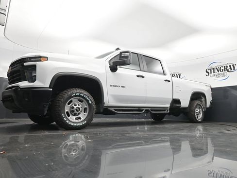 Used 2025 Chevrolet Silverado 2500 W/T w/ WT Convenience Package AWD/4WD image 28