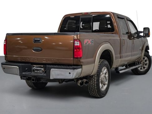Used 2012 Ford F250 Lariat w/ Lariat Ultimate Pkg AWD/4WD image 6