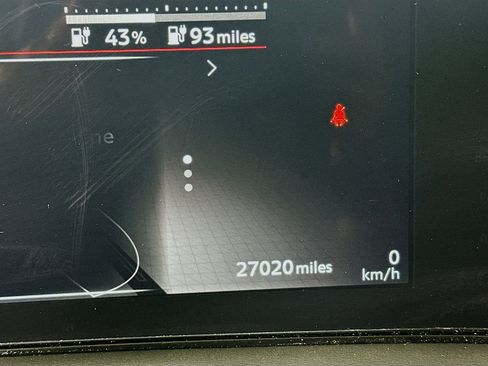 Used 2023 Nissan Ariya FWD image 19