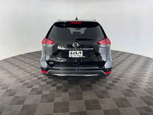 Used 2019 Nissan Rogue SV FWD image 8