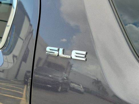 Used 2016 GMC Terrain SLE FWD image 8