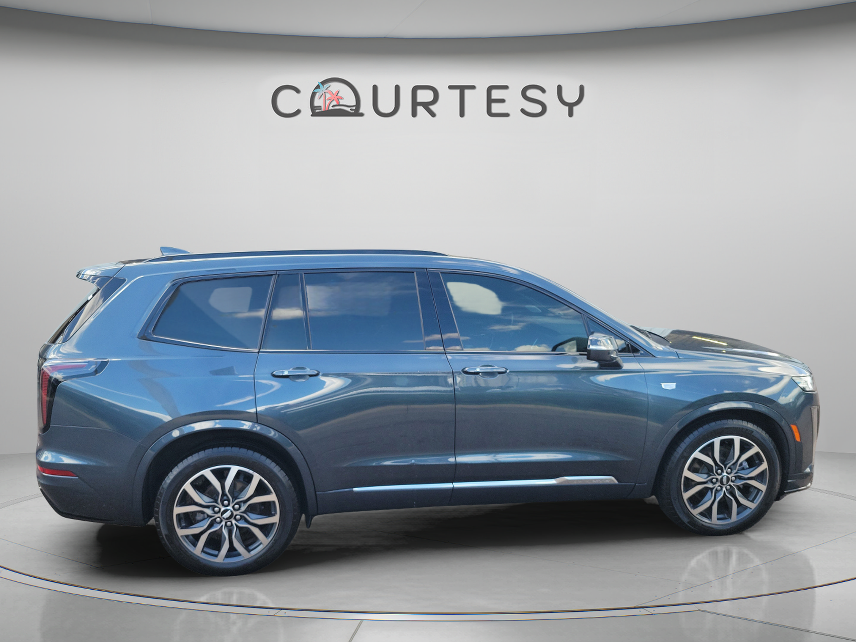 Used 2021 Cadillac XT6 Sport AWD/4WD image 5