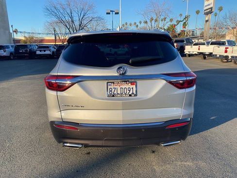 Used 2021 Buick Enclave Premium w/ Sun and Sites Package image 15