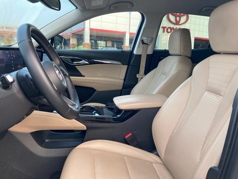 Used 2024 Buick Envision Preferred AWD/4WD image 9