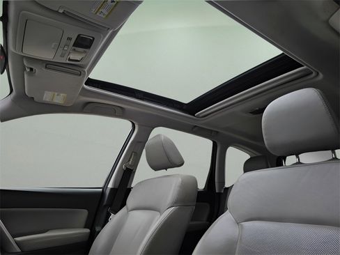 Used 2015 Subaru Forester 2.5i Limited w/ Protection Package #2 image 21