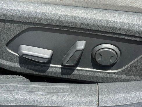 Used 2025 Hyundai Sonata SEL FWD image 8