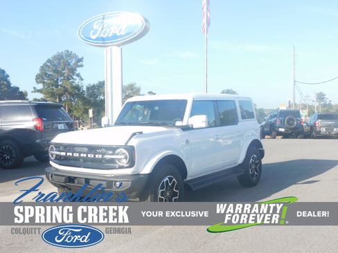 New 2025 Ford Bronco Outer Banks image 1