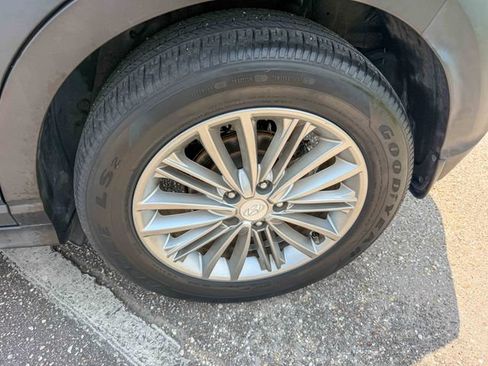 Used 2020 Hyundai Kona SEL FWD image 9