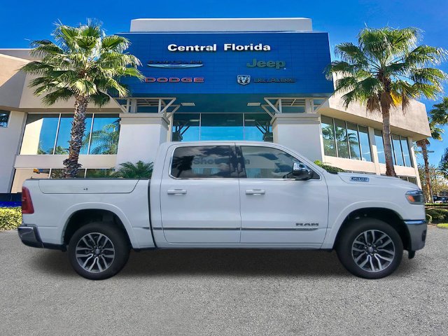 Used 2025 RAM 1500 Limited AWD/4WD image 4
