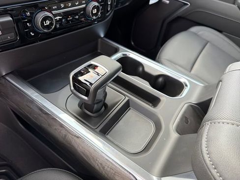 New 2026 Chevrolet Silverado 1500 LTZ w/ LTZ Premium Package AWD/4WD image 32
