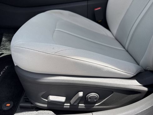 Used 2023 Hyundai Sonata SEL FWD image 16