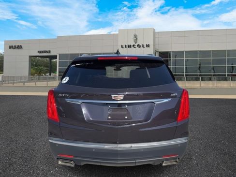 Used 2018 Cadillac XT5 Luxury w/ Driver Awareness Package image 4