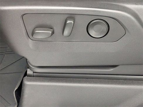 Certified 2023 Chevrolet Silverado 1500 Custom image 14