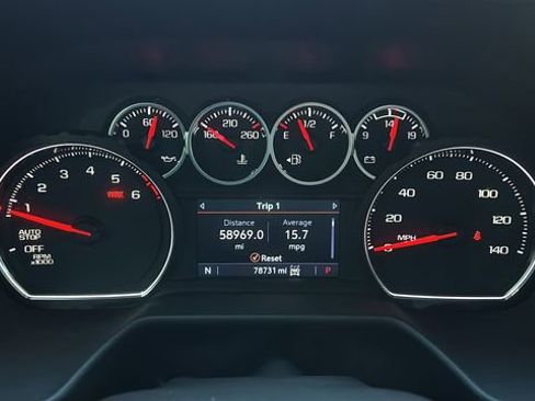 Used 2021 Chevrolet Tahoe RST w/ Luxury Package image 12