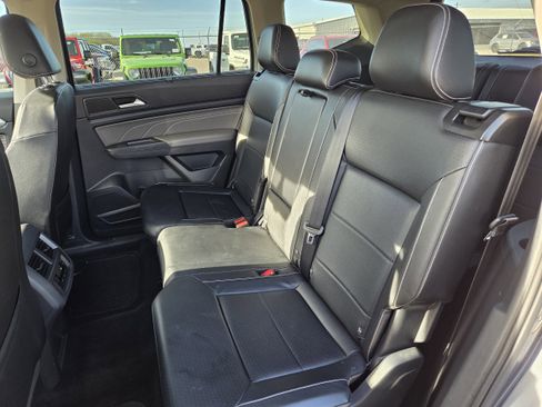 Used 2022 Volkswagen Atlas SE image 22