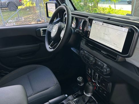 New 2026 Jeep Wrangler Unlimited Sport image 29