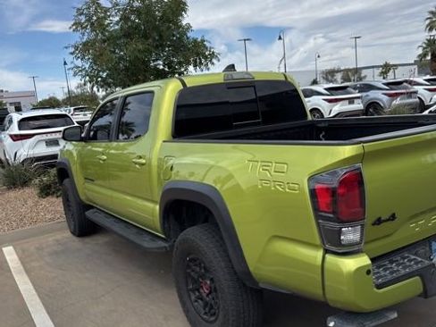 Used 2022 Toyota Tacoma TRD Pro AWD/4WD image 2