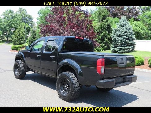 Used 2011 Nissan Frontier S AWD/4WD image 10