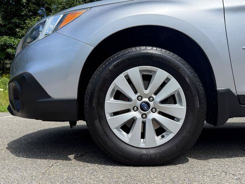 Used 2016 Subaru Outback 2.5i Premium AWD/4WD image 7