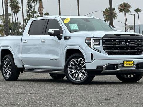 Used 2026 GMC Sierra 1500 Denali Ultimate AWD/4WD image 2