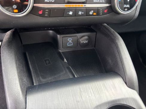 Certified 2023 Ford Escape Active AWD/4WD image 29