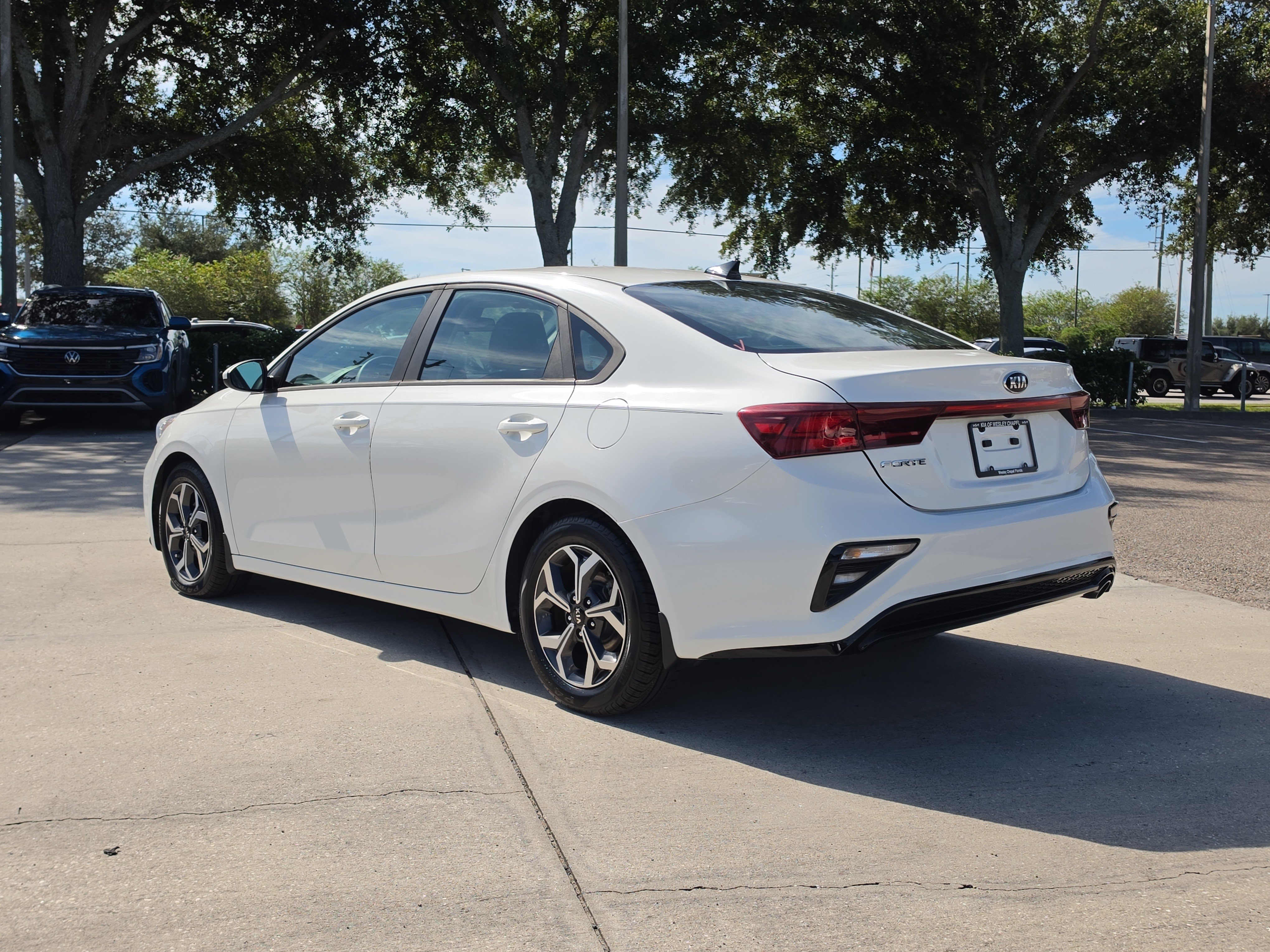 Used 2020 Kia Forte LXS FWD image 5