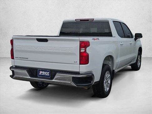 Used 2023 Chevrolet Silverado 1500 LT AWD/4WD image 3