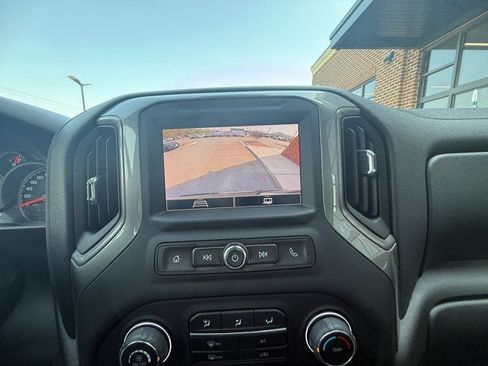 Used 2022 Chevrolet Silverado 1500 Custom Trail Boss image 31