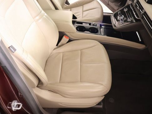 Used 2020 Lincoln Corsair Reserve w/ Elements Package image 14