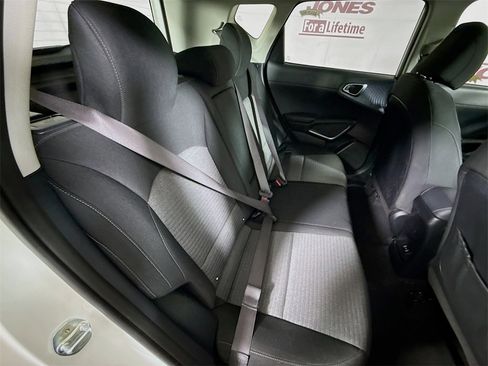 Used 2023 Kia Soul EX image 31