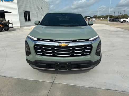 Used 2026 Chevrolet Equinox LT w/ LPO, Floor Liner Package FWD image 8