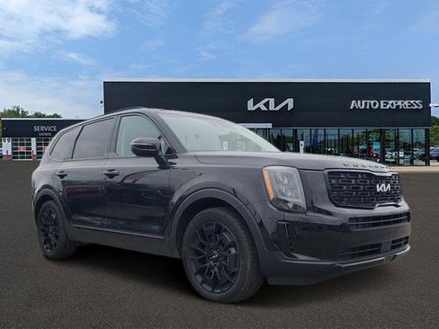 Certified 2022 Kia Telluride EX w/ EX Premium Package AWD/4WD image 1