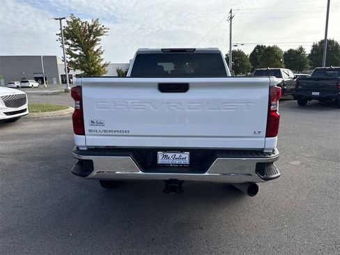 Used 2024 Chevrolet Silverado 2500 LT image 8