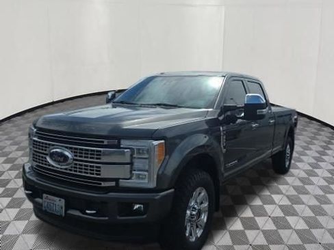 Used 2017 Ford F350 Platinum w/ Platinum Ultimate Package AWD/4WD image 15