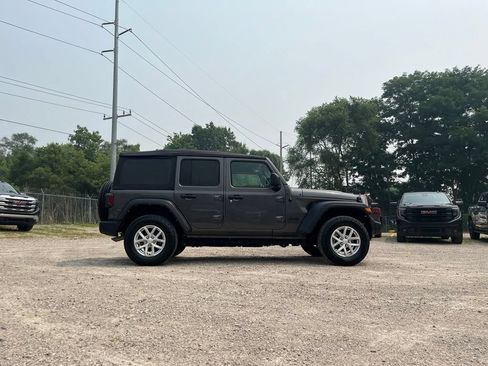 Used 2023 Jeep Wrangler Unlimited Sport AWD/4WD image 8