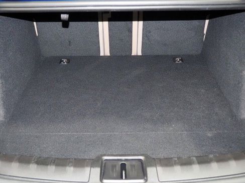 Used 2022 Porsche Taycan image 51