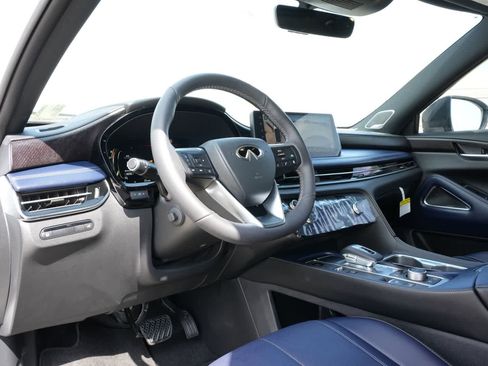 New 2026 INFINITI QX60 Sport image 17